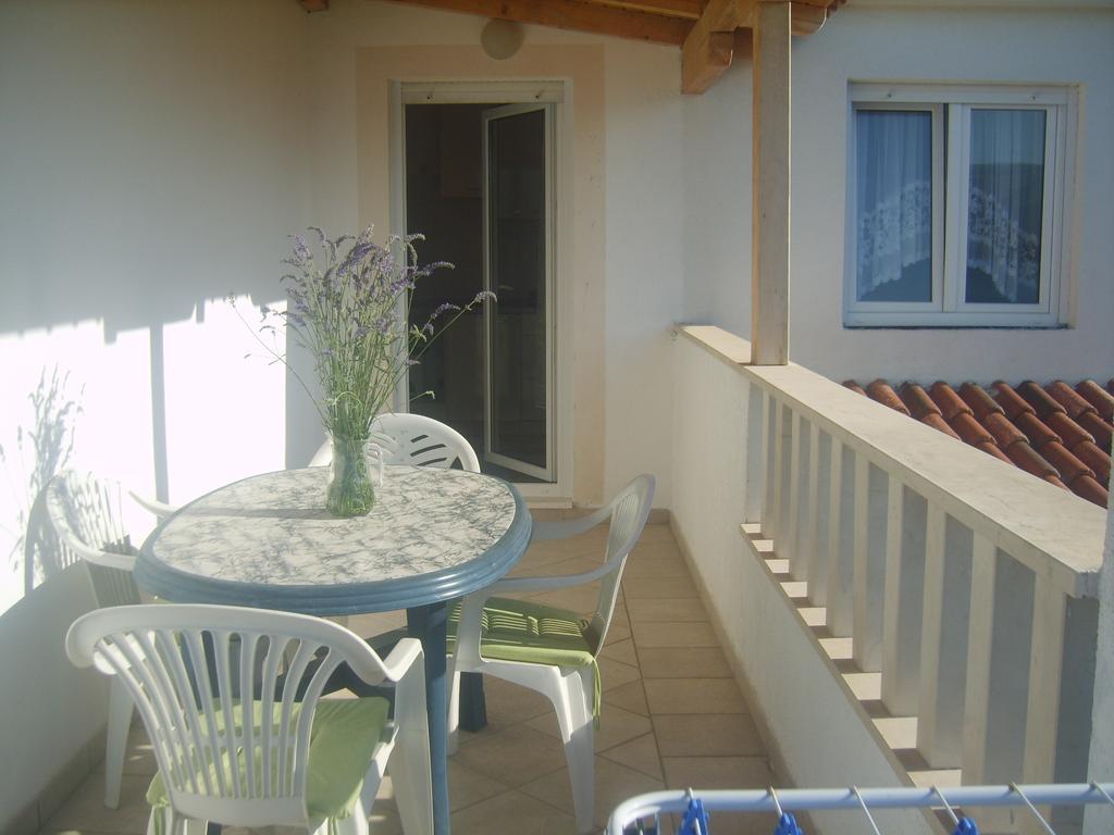 Apartments Iva Alla Trogir Room photo