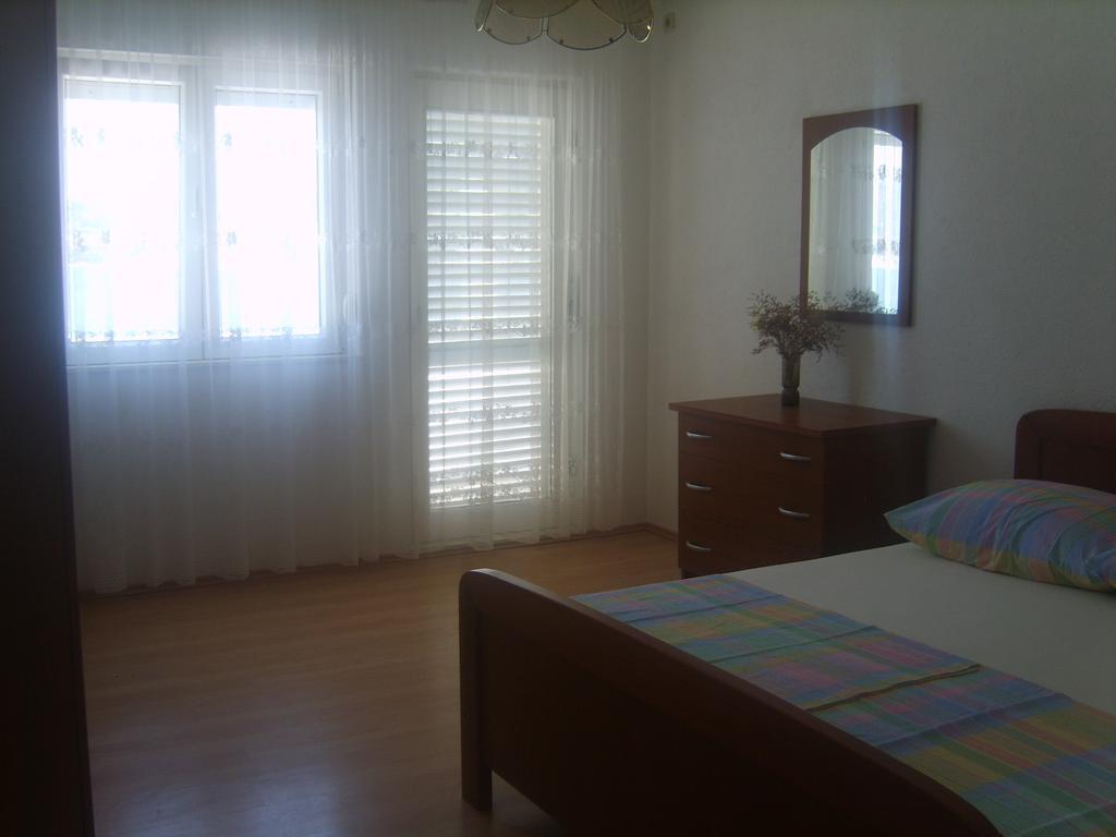 Apartments Iva Alla Trogir Room photo