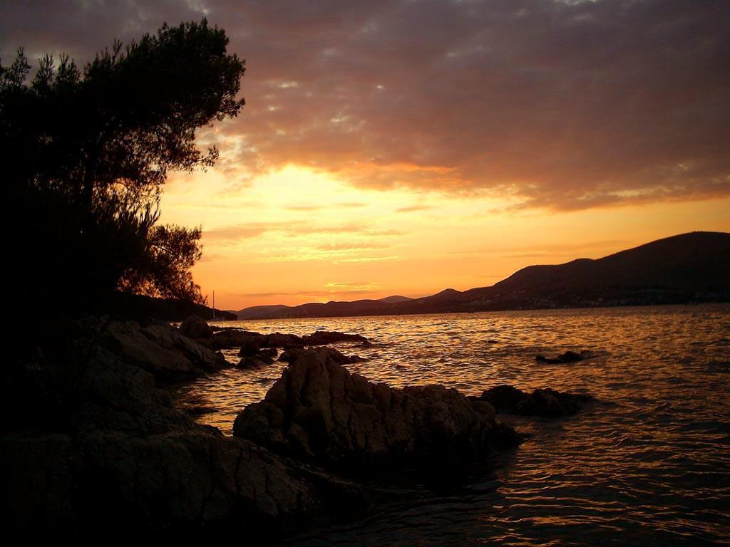 Apartments Iva Alla Trogir Exterior photo