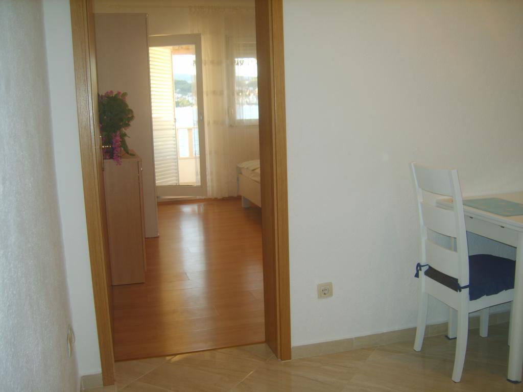 Apartments Iva Alla Trogir Exterior photo